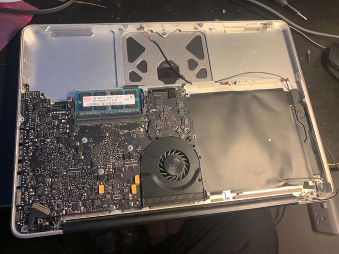 MacBook Pro Retina 13" A1278 screen + MB + Top case