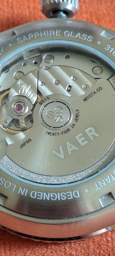 Vaer D5 Tropic Automatic