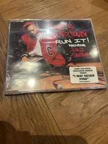 Chris Brown featuring Juelz Santana - Run It!