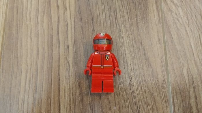 Lego F1 Driver