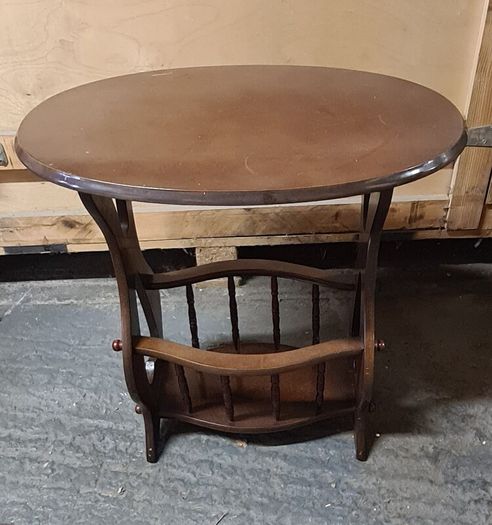 Vintage Oval Coffee Table with Lower Magazine Shelf