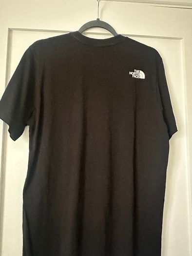 Men Tshirt  - Northface