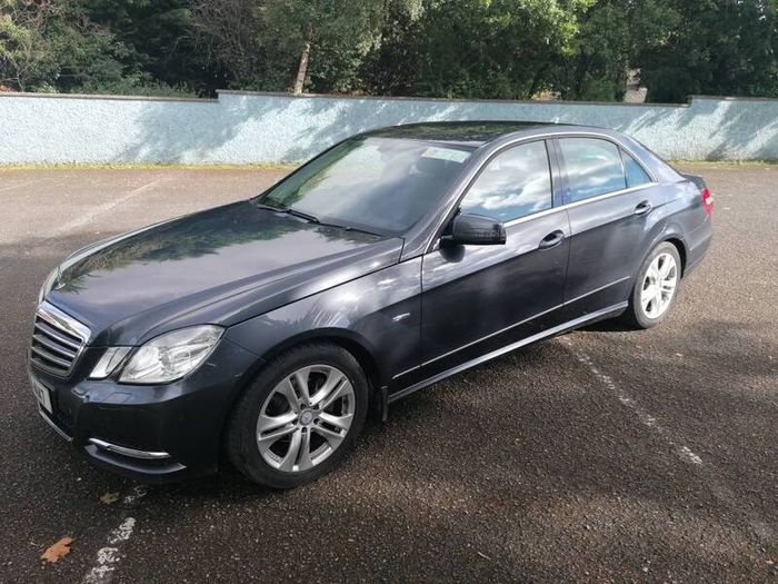 2012 Mercedes Benz E220