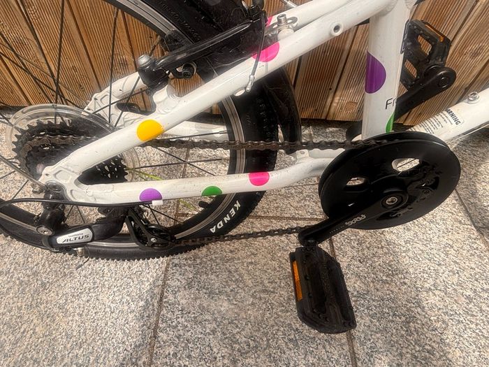 Frog 52 kids bike