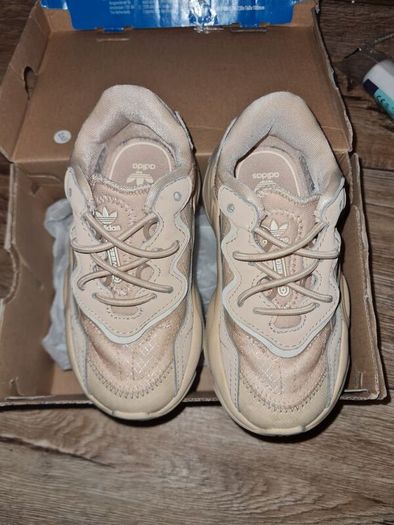Adidas ozweegos