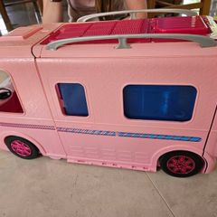 Barbie Campervan