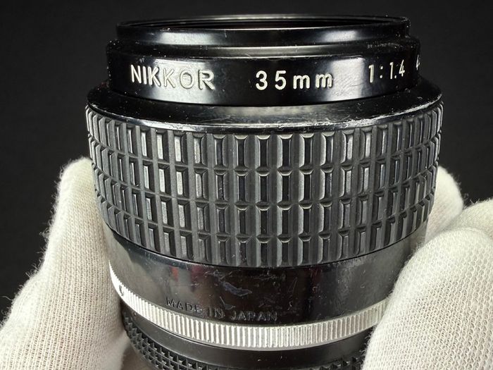Nikon Ai-s AIS Nikkor 35mm f/1.4