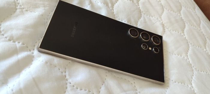 Samsung Galaxy S24 ultra 512gb / 12gb