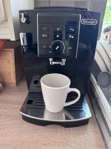 DeLonghi Coffee Machine