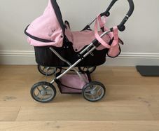 Pink & black dolls pram - Silvercross