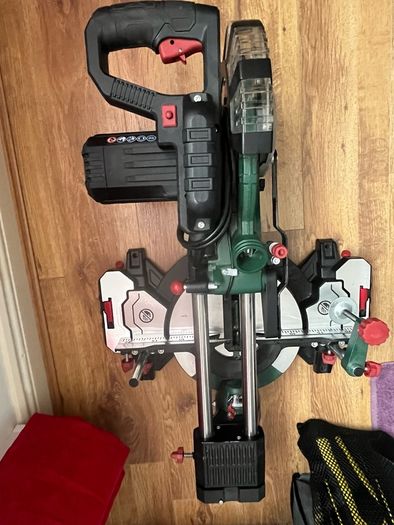 Sliding Compound Mitre Saw Pzks 2000 B2