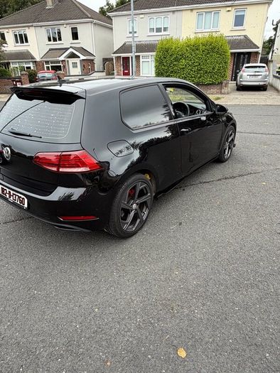 2018 commercial VW golf