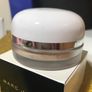 Marc Jacobs finish line perfecting coconut setting powder in invisible 34 Image 3
