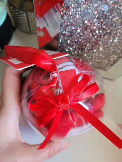 bnwt minisoxsanrio Christmas socks bauble