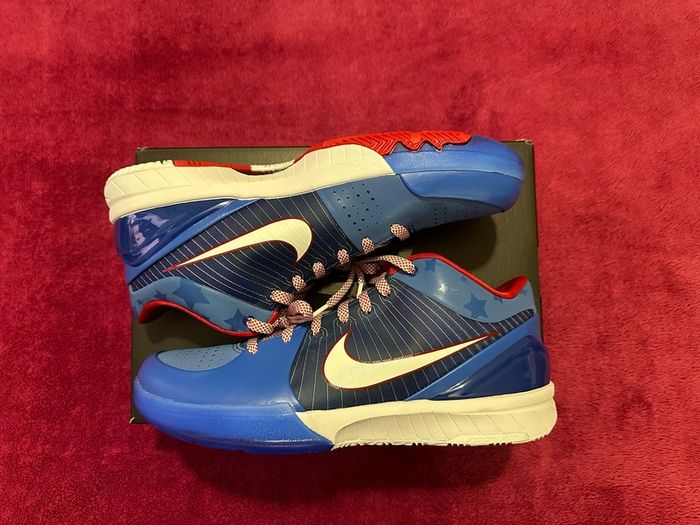 Kobe 4 'Philly' UK 9