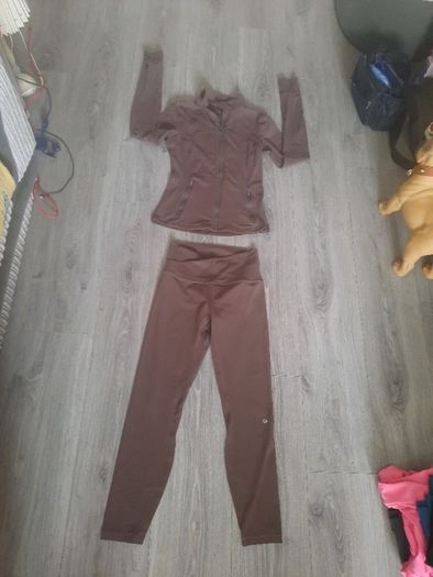 Brown glow mode gym set