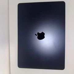 MacBook Air 13" (2024) - M3 Chip, 16GB RAM