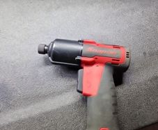 Snap On 1/4 Drive Impact Gun