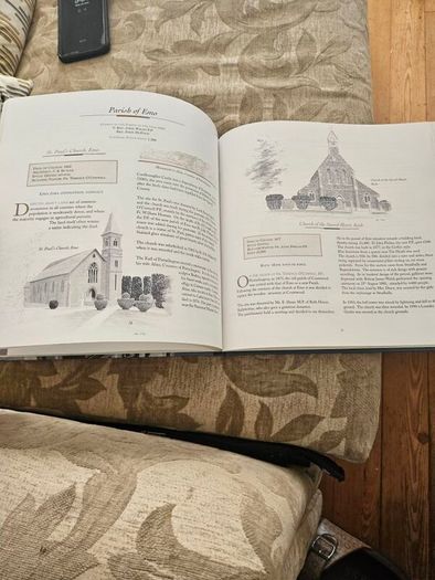The Churche's Of Kildare And Leighlin 2000 A.d. Drawings And Research  By John Duffy. Edited By John Mcevoy. First Edition Large Volume Hardback In Good Condition.  See Photos For Same.