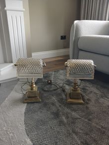 Desk lamp