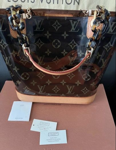 Buy any 2 items from this listing & you get Free Wallet!