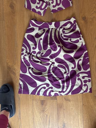 Hoss Intropia purple patterned pencil skirt with matching belt size 8