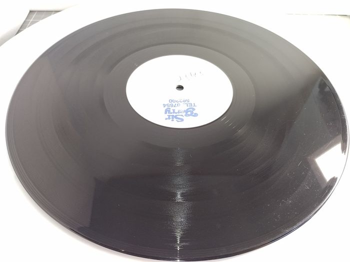 Sir Gerry - You're Not Alone - Late 90s Trance Belter! Huge Dublin Classic!! Not To Be Missed!