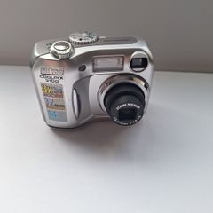Nikon Coolpix 3100