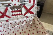 picnic basket