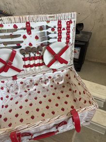 picnic basket