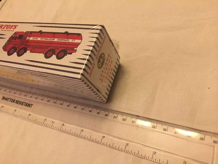 Dinky 943, Leyland Octopus Tanker - Esso. Brand new, mint in box