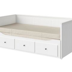 Ikea hemnes day bed