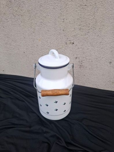 Enamel fridge milk churn postage possible
