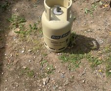 Empty gas bottle x2