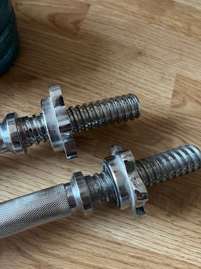 2x 9kg cast iron dumbbells