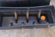 Water tank with lid