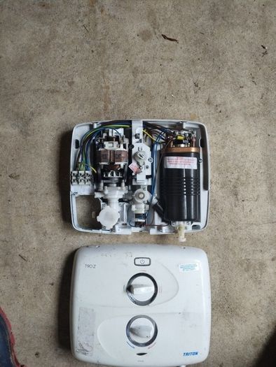 shower Triton t90 z for part