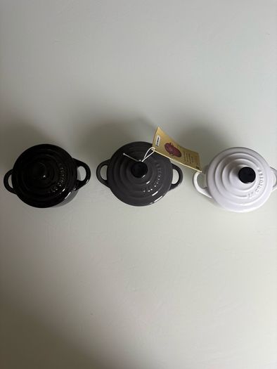 le creuset 3 mini cocottes