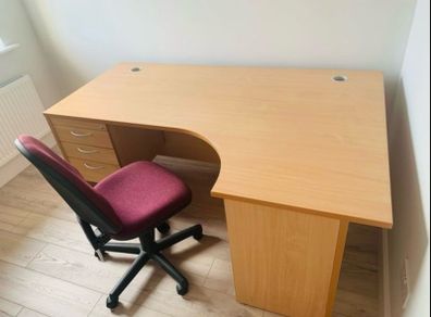 OFfice desk like new
