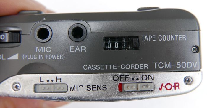 Sony Walkman TCM-40DV Cassette Recorder/Victaphone