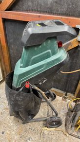 Garden shredder