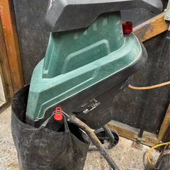 Garden shredder
