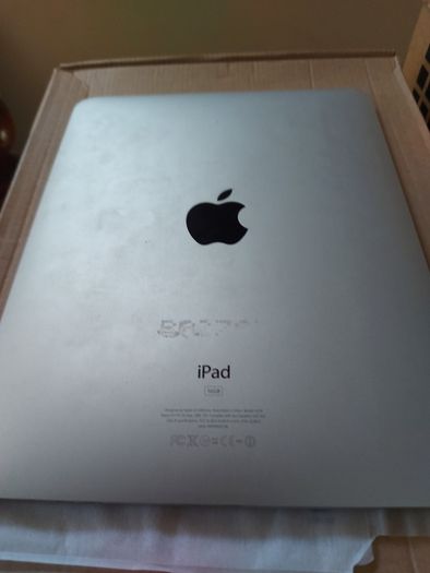 Original Apple Ipad 16GB, No Camera, includes over 20 Family Kids Movies, a real blast from the Past in excellent condition
