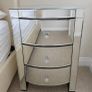 Bedroom furniture Image 3