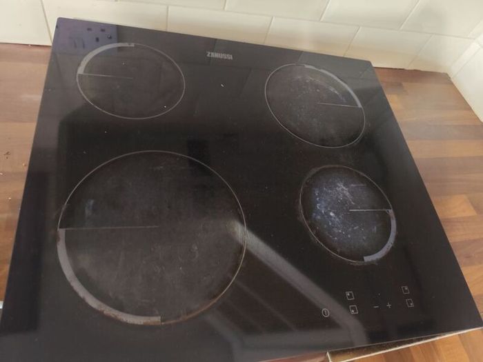 Electric hob