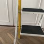 folding step ladder Image 3
