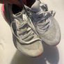 nike runners 2 pairs Image 2