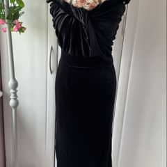dress Bnwt freesize black velvet Bardot shoulder