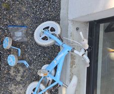 Child's Bike with Stabilisers