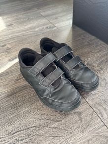 Adidas Kids Tensaur Strap Leather Trainers - Triple Black - Size UK 2 / EU 34